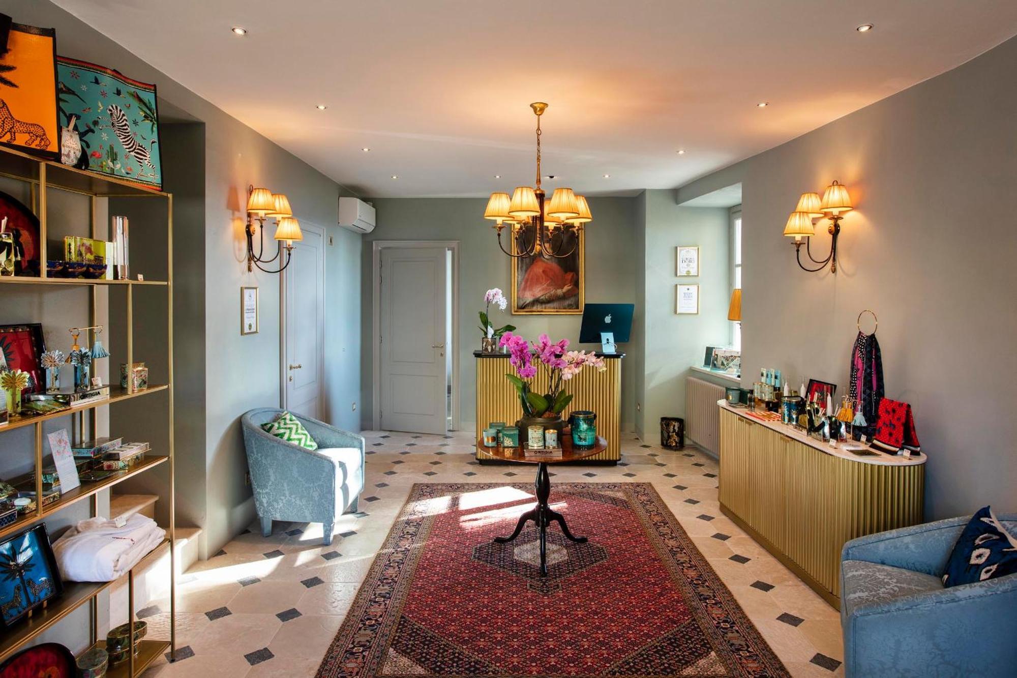 Palazzo Tiglio - A Small Luxury Hotels Of The World San Pancrazio  Eksteriør billede
